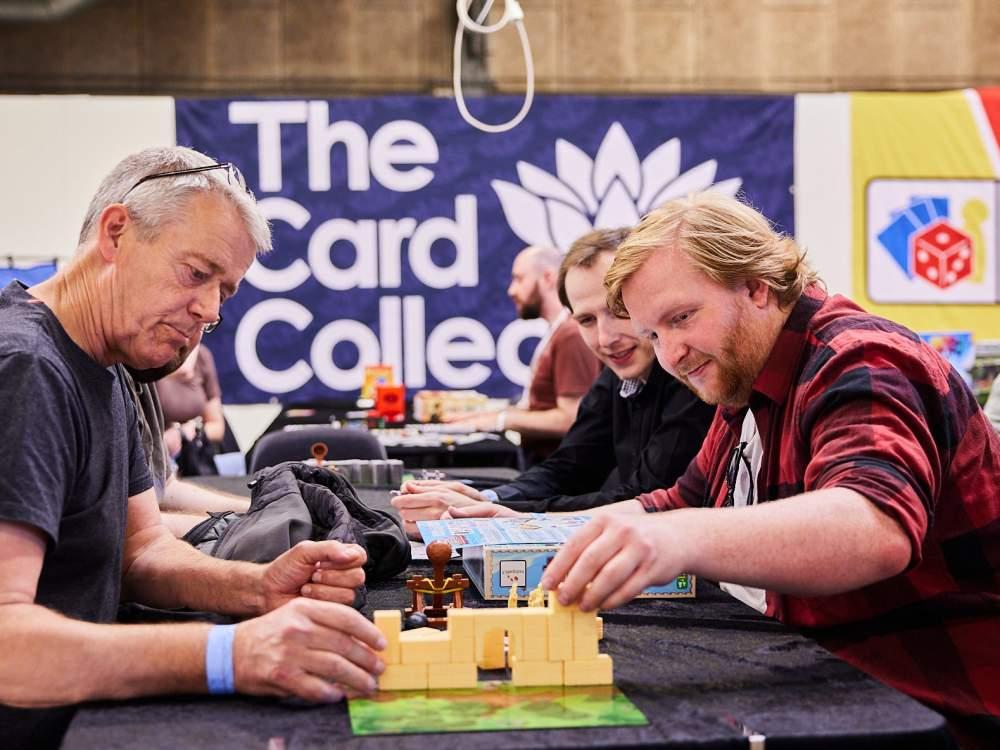 Hyg jer med et spil i brætspilscaféen