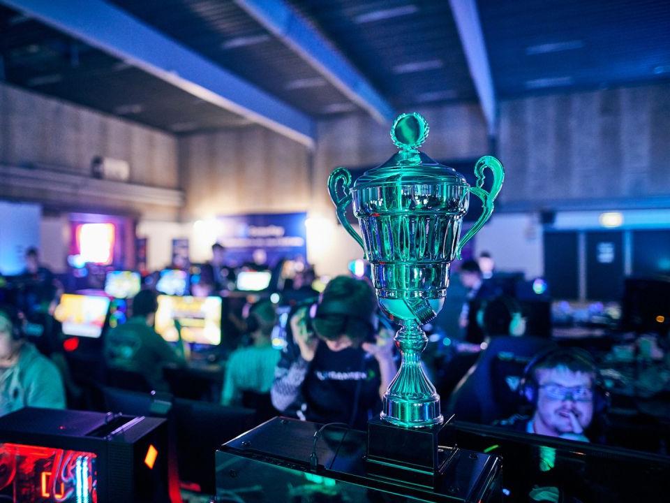 Lanparty: Gamebox LAN - deltag i turneringer