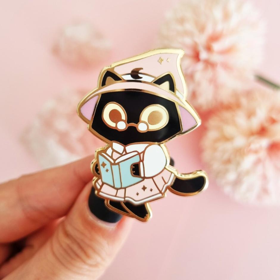 Astrologist Acatemy Pin