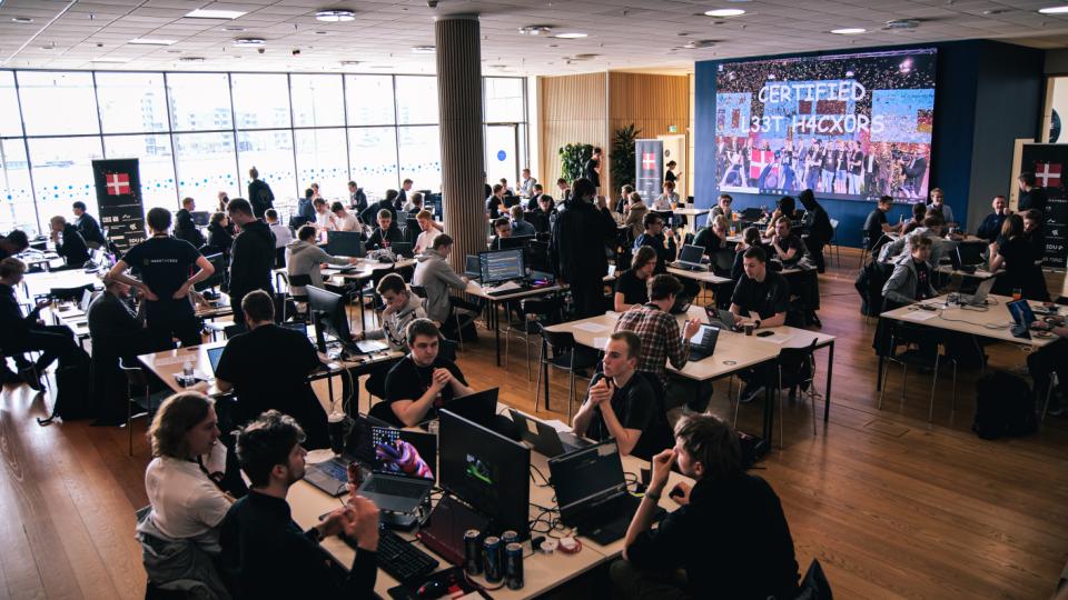 CYBERLANDSHOLDET PÅ UDKIG EFTER NYE TALENTER PÅ GAMEBOX FESTIVAL